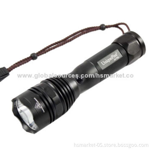 Rechargeable aluminum flashlight with 1 x 18650 Li-ion battery, Cree U2 LED, phone charging holeNew